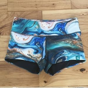 Wodbottom Booty Shorts